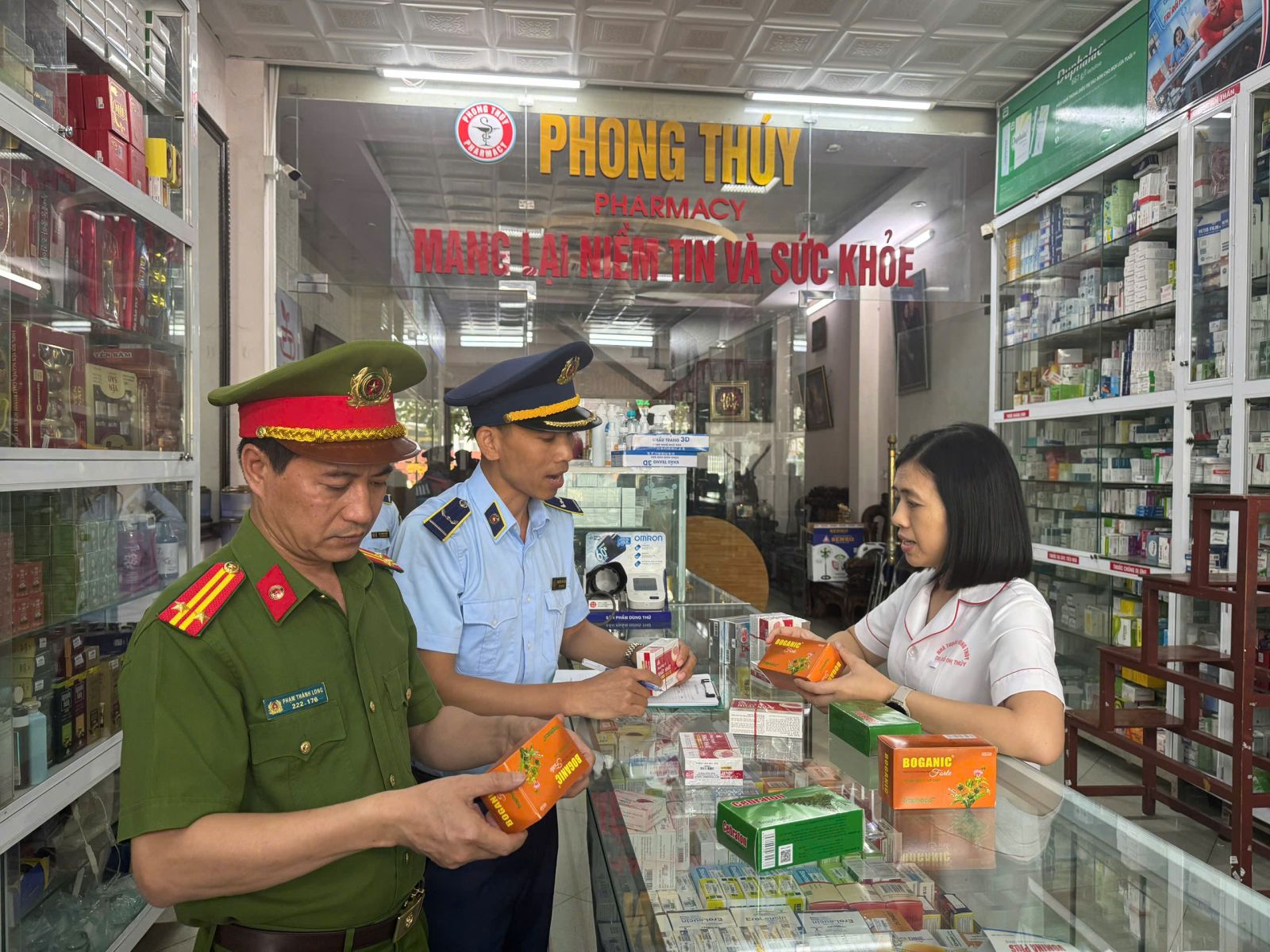 Công an tỉnh Thanh Hóa đấu tranh quyết liệt với tình trạng buôn lậu, hàng giả, hàng kém chất lượng