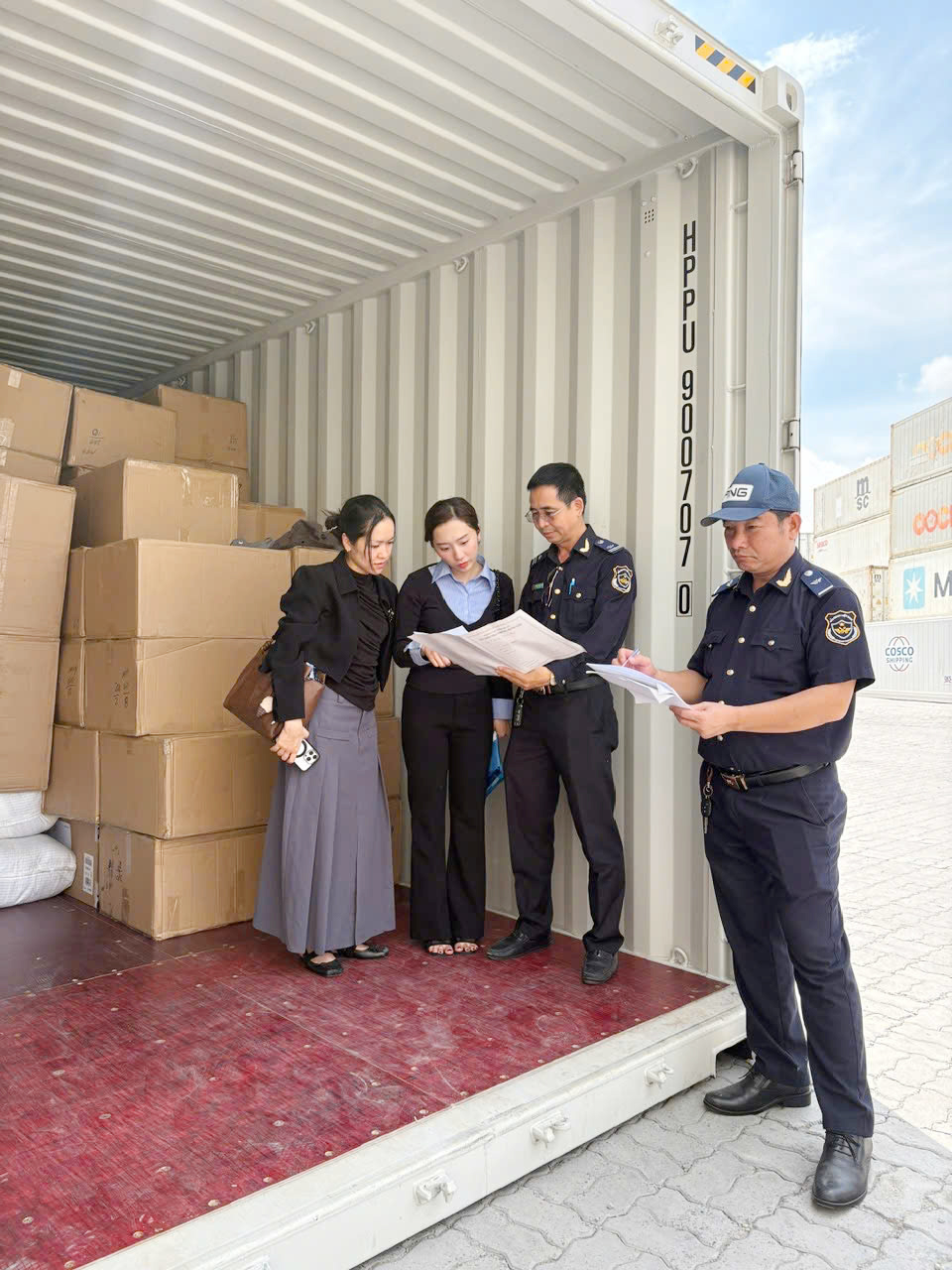 Hải quan ngăn chặn vụ việc vi phạm về xuất xứ hàng hóa, ghi nhãn hàng hóa