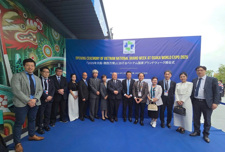 Gần 100 đại biểu hai nước Nhật Bản và Việt Nam đã tham dự Lễ khai mạc Tuần lễ Thương hiệu quốc gia Việt Nam tại EXPO 2025 Osaka, Kansai. Ảnh: Cục Hợp tác quốc tế( Bộ VHTTDL) Gần 100 đại biểu hai nước Nhật Bản và Việt Nam đã tham dự Lễ khai mạc Tuần lễ Thương hiệu quốc gia Việt Nam tại EXPO 2025 Osaka, Kansai. Ảnh: Cục Hợp tác quốc tế( Bộ VHTTDL)