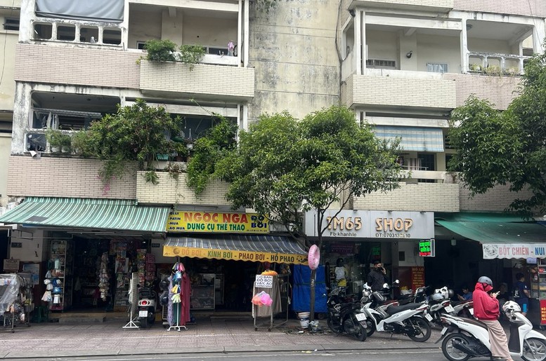 Nhiều hộ kinh doanh kiến nghị, ngành thuế cần phối hợp với các tổ chức công nghệ triển khai các khóa tập huấn, hướng dẫn cụ thể, trực tiếp cho hộ kinh doanh, giúp họ nhanh chóng thích nghi với phương thức mới - Ảnh: VGP/Minh Thi Nhiều hộ kinh doanh kiến nghị, ngành thuế cần phối hợp với các tổ chức công nghệ triển khai các khóa tập huấn, hướng dẫn cụ thể, trực tiếp cho hộ kinh doanh, giúp họ nhanh chóng thích nghi với phương thức mới - Ảnh: VGP/Minh Thi