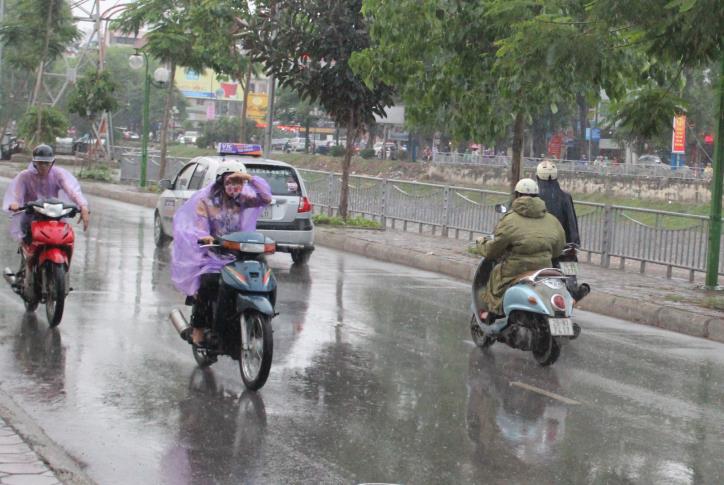 Thời tiết ngày 3/6: Miền Bắc mưa dông vào chiều tối