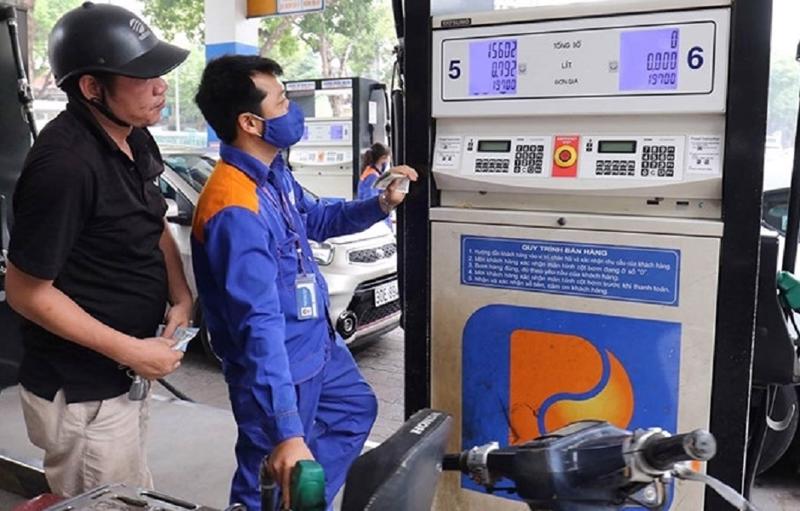 Giá xăng dầu hôm nay 11/6: Giảm so với hôm qua