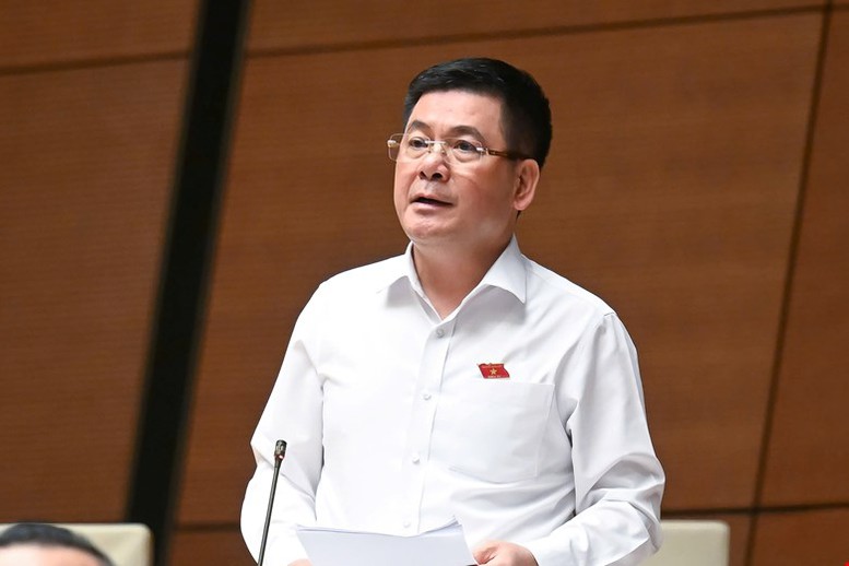 Bộ trưởng Bộ Công Thương Nguyễn Hồng Diên giải trình, làm rõ một số vấn đề đại biểu Quốc hội nêu Bộ trưởng Bộ Công Thương Nguyễn Hồng Diên giải trình, làm rõ một số vấn đề đại biểu Quốc hội nêu