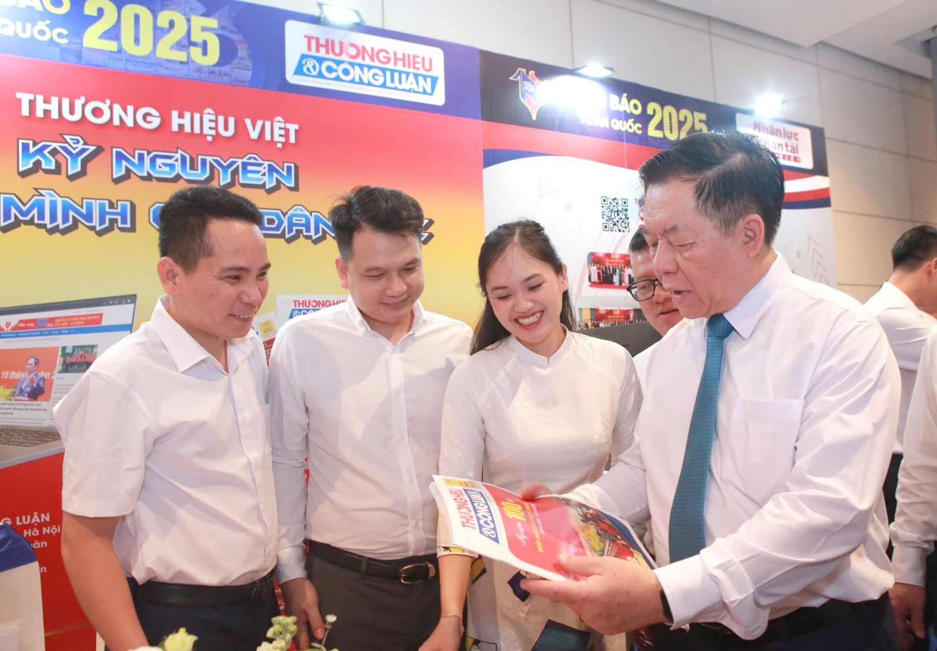 Khai mạc Hội Báo toàn quốc 2025 – Kỷ niệm 100 năm ngày Báo chí Cách mạng Việt Nam