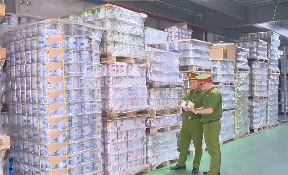 Phó Thủ tướng Thường trực Nguyễn Hòa Bình: Không khoan nhượng với hàng giả