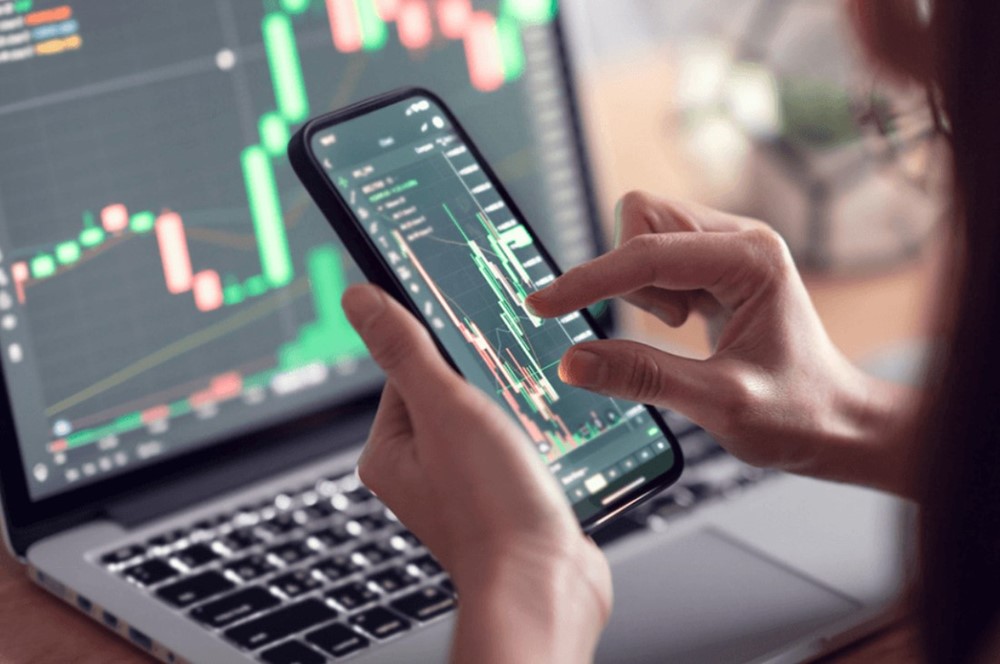 VN-Index hôm nay: Nhà đầu tư xem xét tăng dần tỷ trọng các mã cổ phiếu đang có lợi nhuận