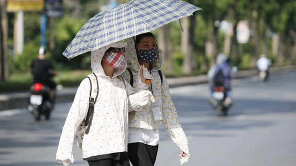 Thời tiết 17/7/2025: Bắc Bộ và Trung Bộ tiếp tục nắng nóng