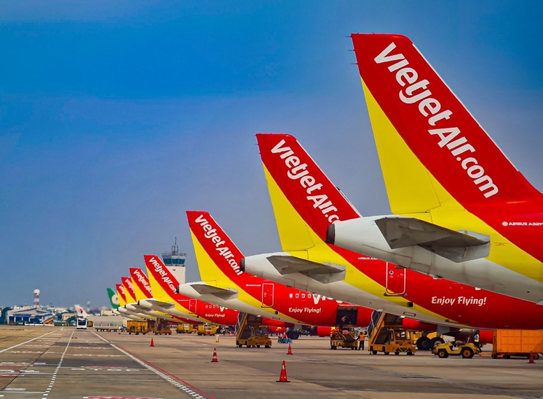 Vietjet: Doanh thu vượt kế hoạch, lợi nhuận tăng cao sau 6 tháng