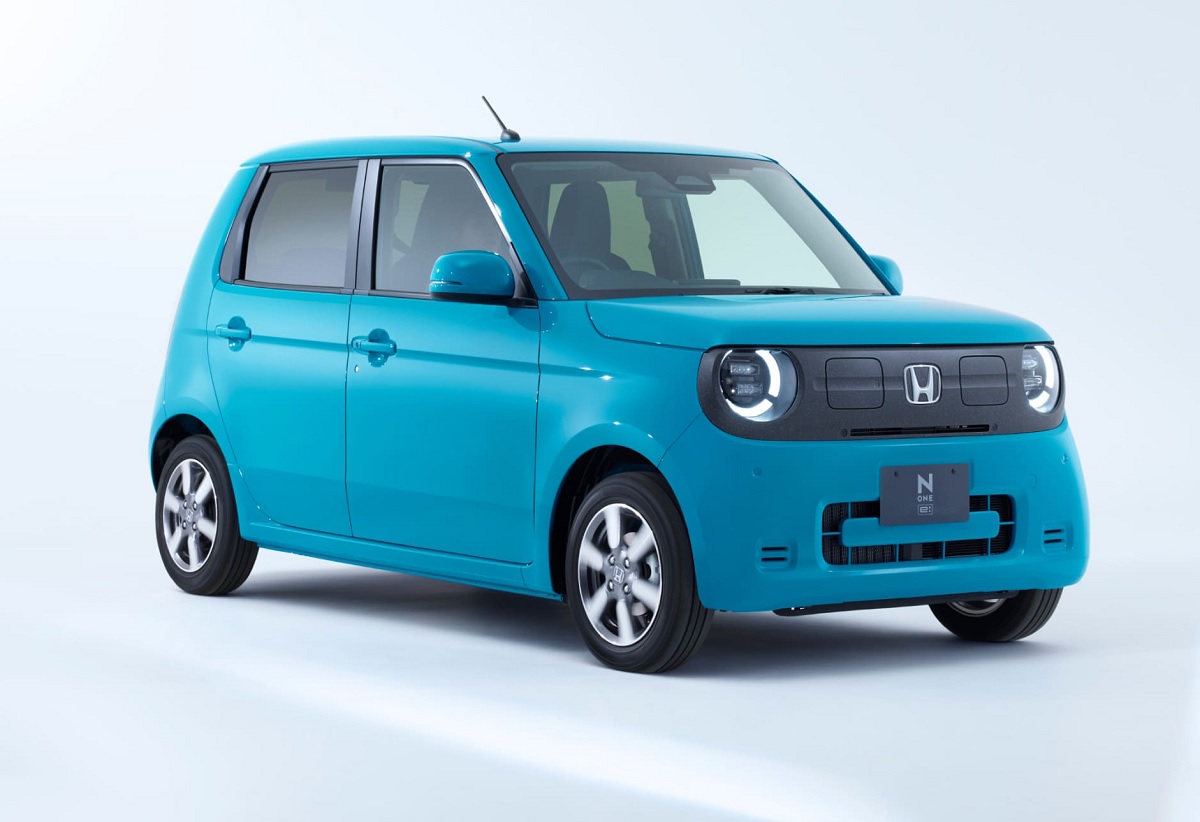 Honda ra mắt xe điện mini