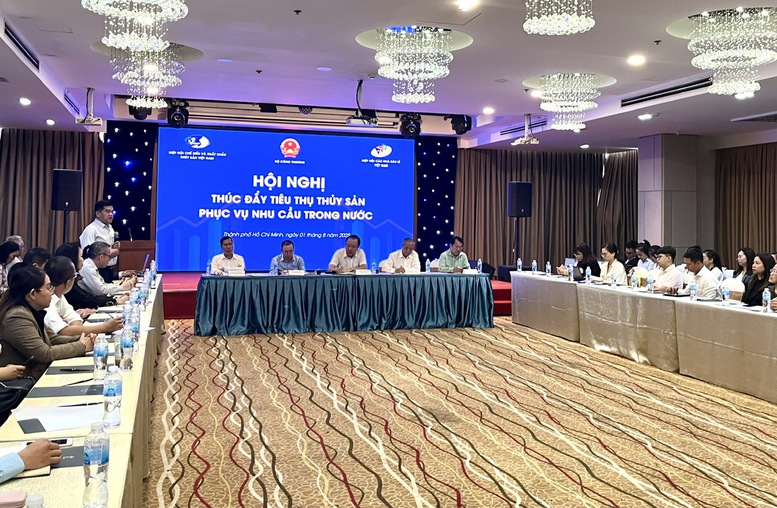 Hội nghị "Thúc đẩy tiêu thụ thủy sản phục vụ nhu cầu trong nước" do Bộ Công Thương phối hợp với các bên liên quan tổ chức ngày 1/8 tại TPHCM - Ảnh: VGP/Lê Anh Hội nghị "Thúc đẩy tiêu thụ thủy sản phục vụ nhu cầu trong nước" do Bộ Công Thương phối hợp với các bên liên quan tổ chức ngày 1/8 tại TPHCM - Ảnh: VGP/Lê Anh