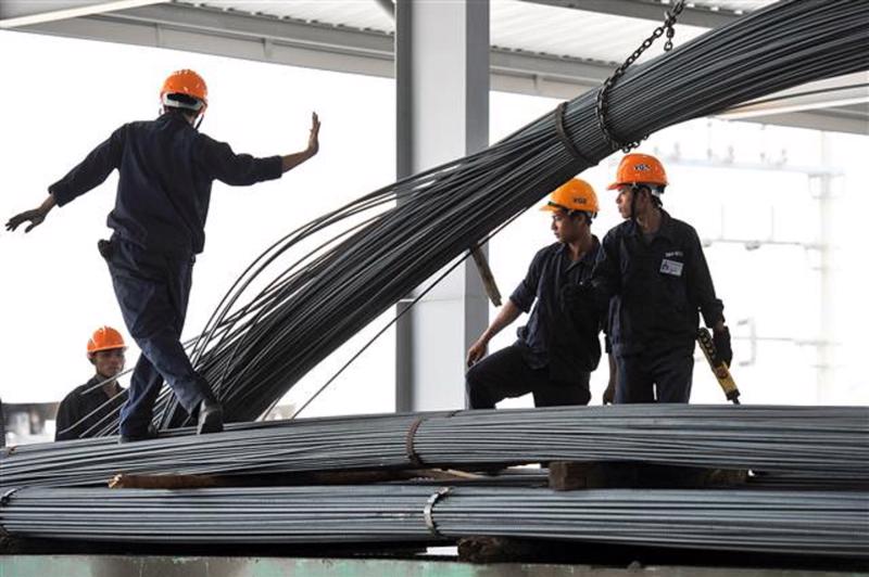 Giá thép hôm nay 4/8: Diễn biến trái chiều giữa thị trường nội địa và quốc tế