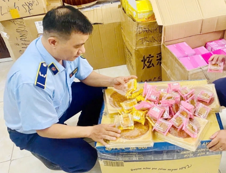 Đà Nẵng, Khánh Hòa tăng cường kiểm tra thị trường bánh Trung thu