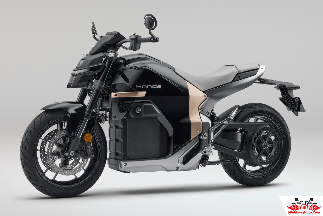 Honda ra mắt mô tô điện thể thao WN7: Động cơ mạnh mẽ, trang bị cao cấp