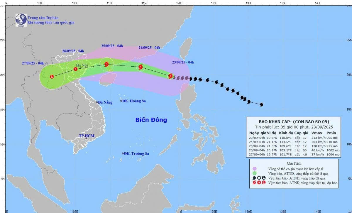 Siêu bão Ragasa giật trên cấp 17, mạnh hơn Yagi