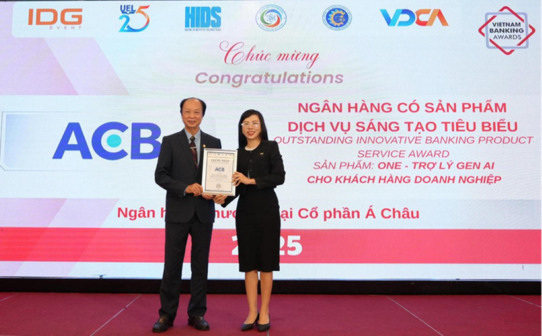 ACB vinh dự nhận 2 giải thưởng quan trọng, khẳng định vị thế ngân hàng tiên phong
