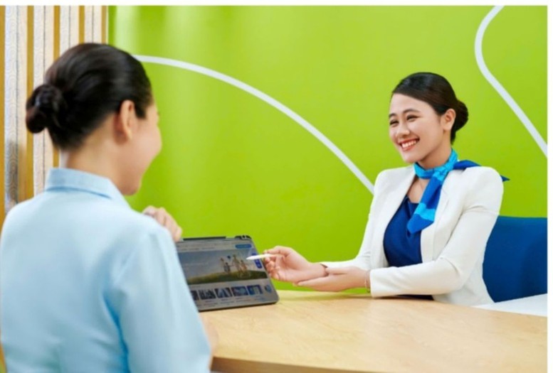 ACB đã triển khai các giải pháp ngân hàng số như dịch vụ ACB Online và ACB Mobile Banking, giúp khách hàng thực hiện giao dịch ngân hàng mọi lúc, mọi nơi với tính năng bảo mật cao và giao diện dễ sử dụng - Ảnh: VGP/LN