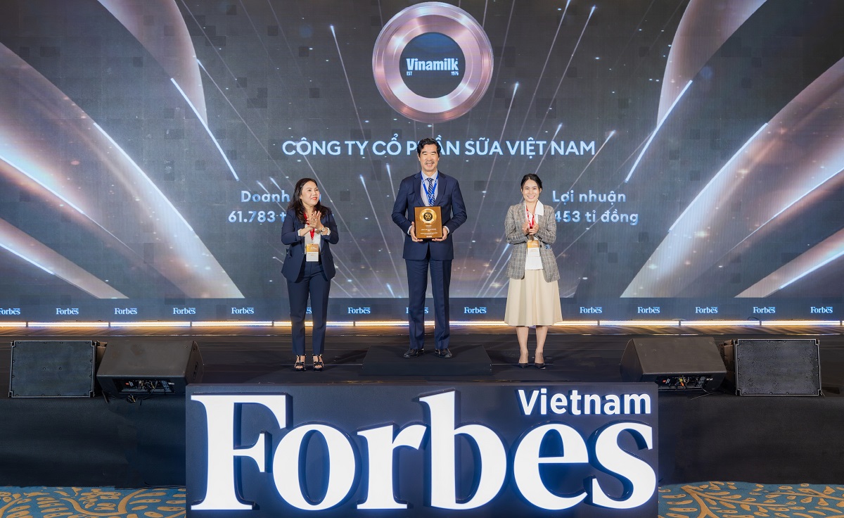  Top 1 trong 25 thương hiệu dẫn đầu 2025 của Forbes việt nam gọi tên Vinamilk