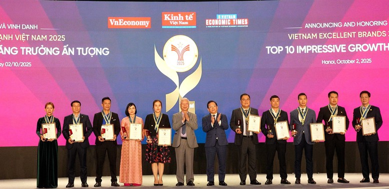Chương trình Thương hiệu mạnh Việt Nam 2025 với chủ đề "Doanh nghiệp vươn tầm" - Ảnh: VGP/PD