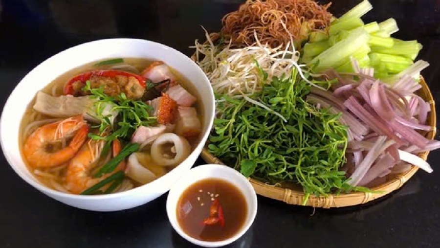 Bún Mắm Châu Đốc: Hương vị đậm đà từ miền sông nước