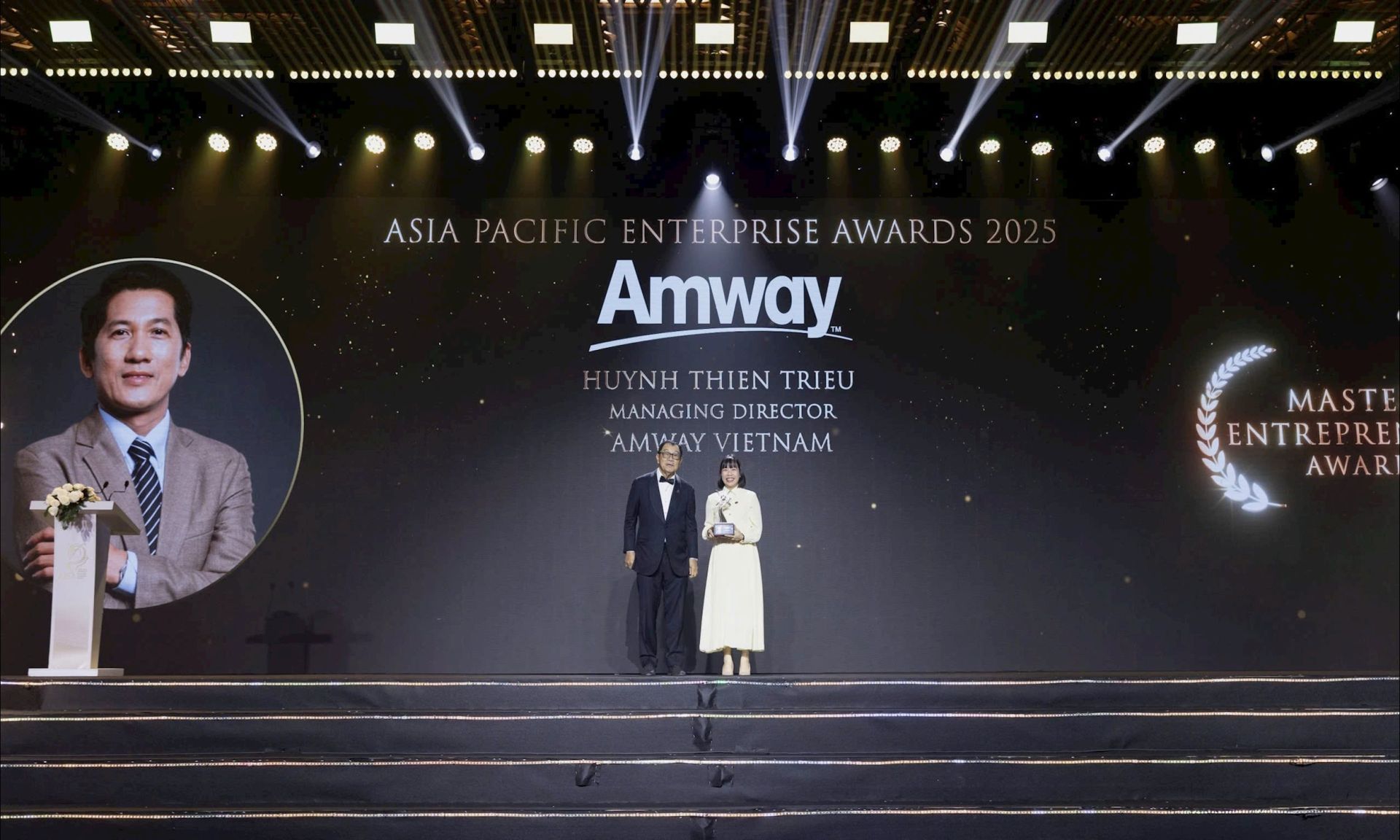 Doanh nhân xuất sắc châu Á 2025 vinh dự gọi tên tổng giám đốc Amway Việt Nam