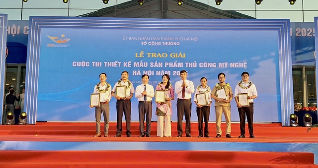 Hà Nội vinh danh 90 sản phẩm xuất sắc trong thiết kế sản phẩm thủ công mỹ nghệ
