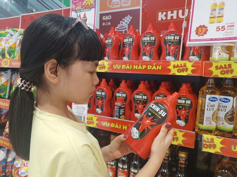 Người tiêu dùng yêu thích sản phẩm của Masan Consumer. Ảnh: VGP/VH