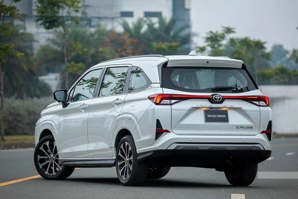 Người dùng bán xe cũ, mua Veloz Cross mới tại Toyota Sure được miễn lãi suất trong 6 tháng đầu. Người dùng bán xe cũ, mua Veloz Cross mới tại Toyota Sure được miễn lãi suất trong 6 tháng đầu.