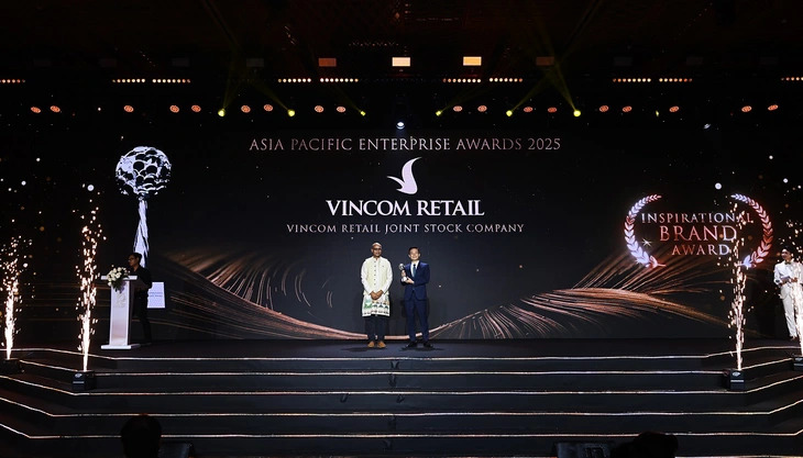 Vincom Retail ghi dấu ấn với giải thưởng “Inspirational Brand Asia 2025”. Vincom Retail ghi dấu ấn với giải thưởng “Inspirational Brand Asia 2025”.
