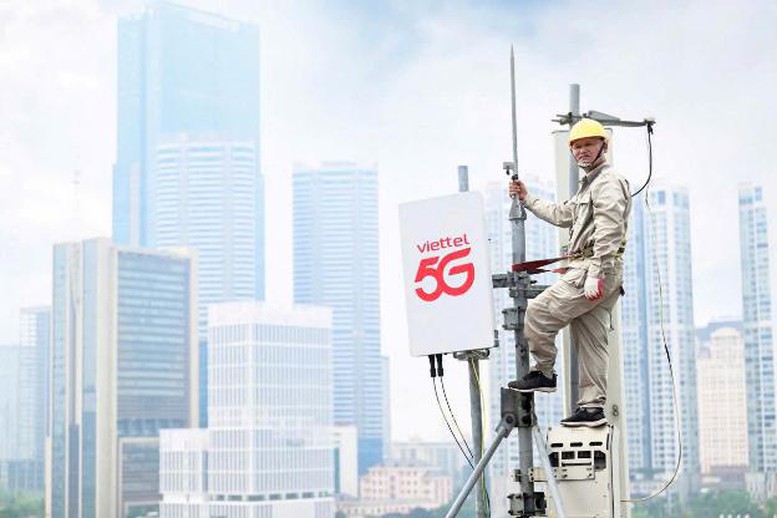 Hành trình 25 năm của Viettel Telecom và triết lý 'hạt carbon'