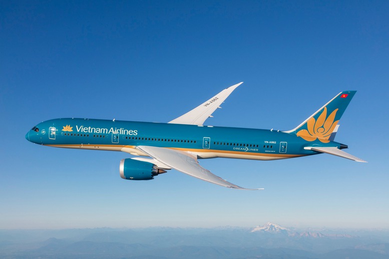 Vietnam Airlines đã xác định rõ chiến lược chuyển đổi số với mục tiêu trở thành "hãng hàng không số hàng đầu khu vực vào năm 2025" Vietnam Airlines đã xác định rõ chiến lược chuyển đổi số với mục tiêu trở thành "hãng hàng không số hàng đầu khu vực vào năm 2025"