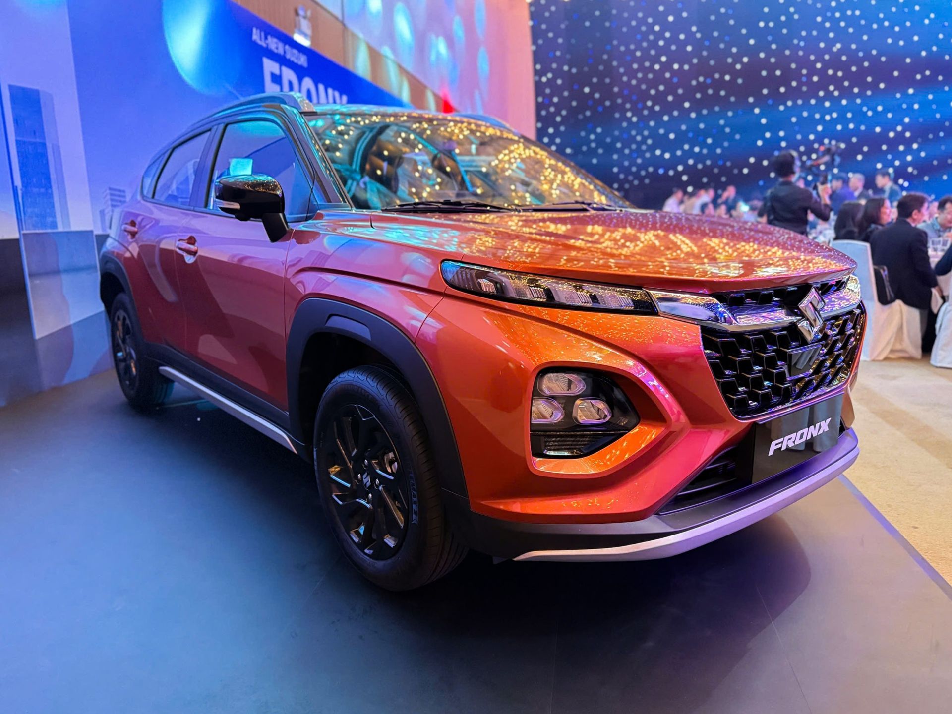 Thị trường ô tô Việt bùng nổ xe hybrid: 4 mẫu mới ra mắt chỉ trong nửa tháng