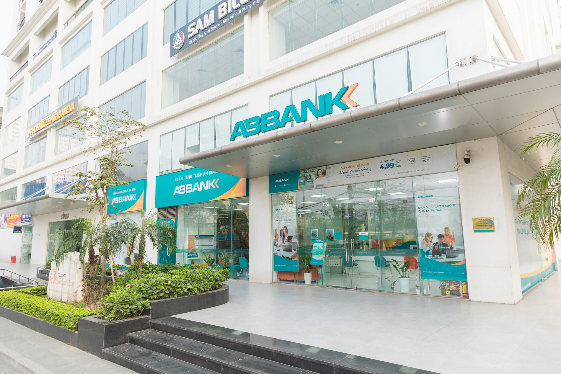 ABBANK hoàn thành sớm kế hoạch năm, được NHNN duyệt tăng vốn hơn 3.600 tỷ đồng. ABBANK hoàn thành sớm kế hoạch năm, được NHNN duyệt tăng vốn hơn 3.600 tỷ đồng.