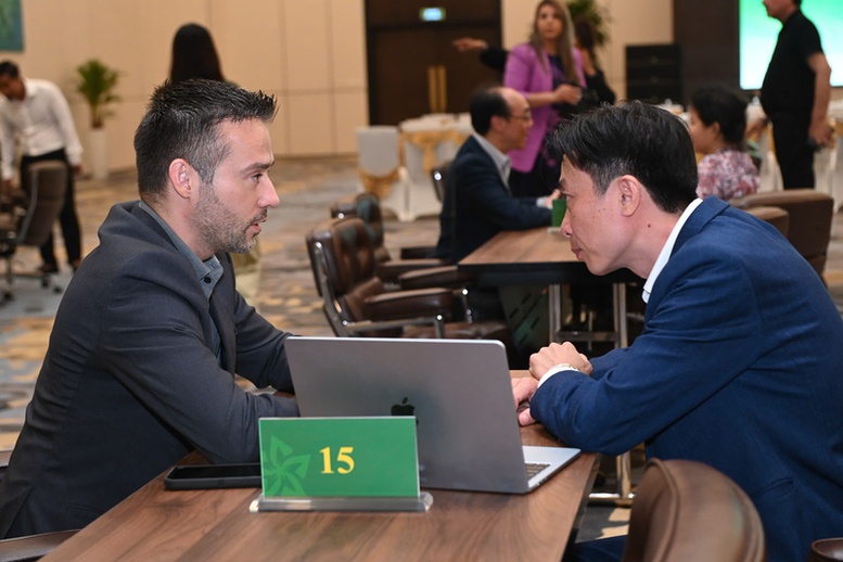 Hơn 100 thỏa thuận hợp tác kinh tế được ký kết tại Hội chợ mùa Thu 2025