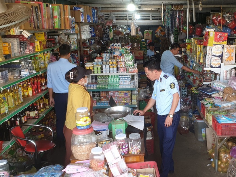 Tăng cường quản lý thị trường: Lâm Đồng lập Ban Chỉ đạo 389 chống buôn lậu và gian lận thương mại