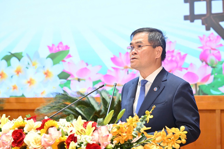 Ông Bùi Văn Khắng, Chủ tịch UBND tỉnh Quảng Ninh: Tỉnh Quảng Ninh cam kết phát huy tối đa vai trò cầu nối kinh tế - văn hóa, góp phần củng cố hơn nữa mối quan hệ hữu nghị vĩ đại, đoàn kết đặc biệt và hợp tác toàn diện giữa Việt Nam và Lào - Ảnh: BTC