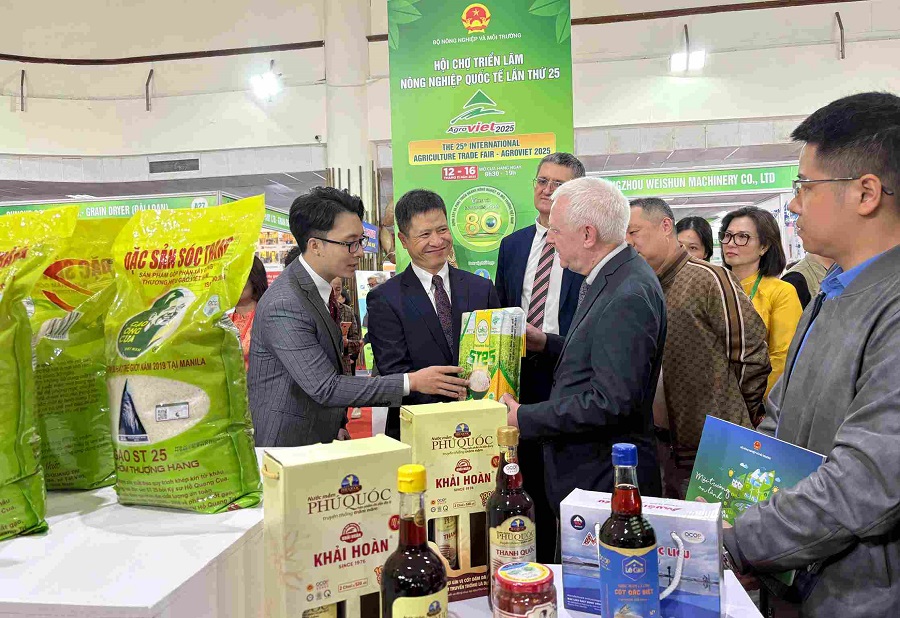 Gần 250 gian hàng tham gia Hội chợ Triển lãm Nông nghiệp Quốc tế 2025