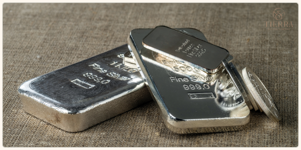 Giá bạc hôm nay 17/11: Giảm do áp lực bán gia tăng