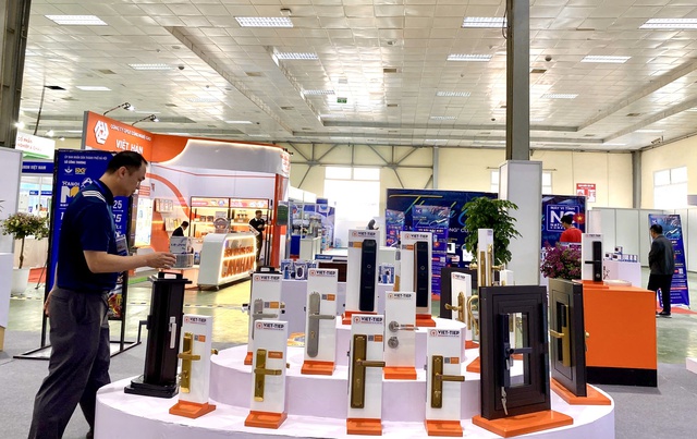 TP. Hà Nội đẩy mạnh các hoạt động xúc tiến thương mại giúp doanh nghiệp tham gia vào chuỗi sản xuất, cung ứng toàn cầu. Ảnh: VGP/TL