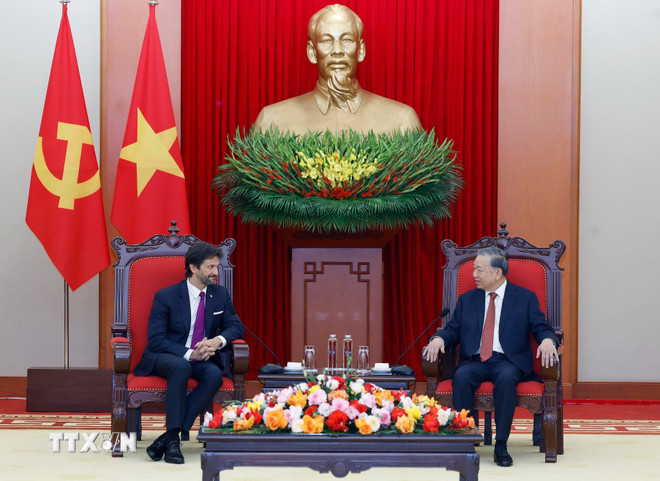 Thúc đẩy quan hệ Việt Nam-Slovakia phát triển thực chất, toàn diện và bền vững