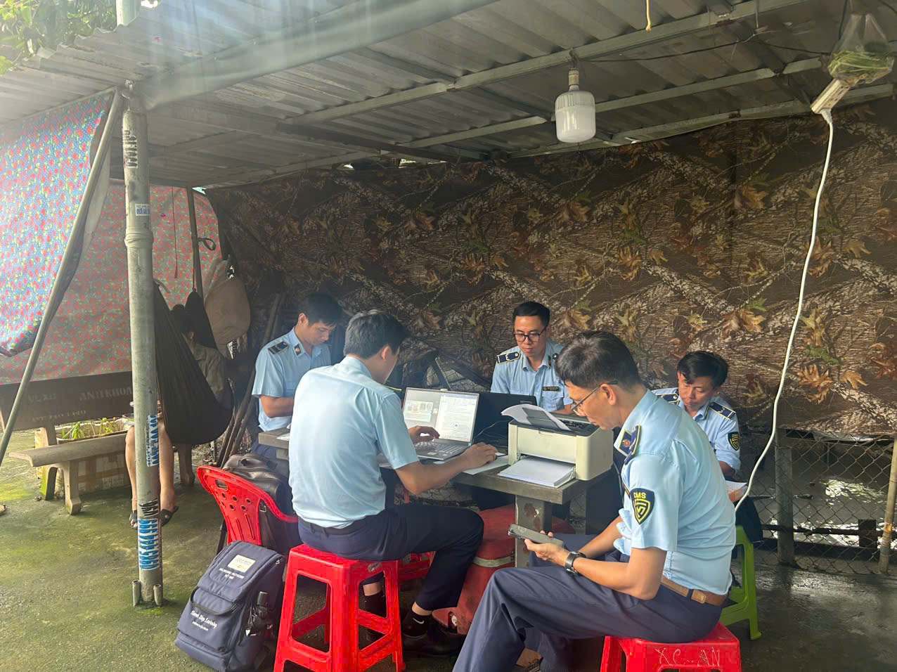 TP Hồ Chí Minh: Liên tiếp phát hiện các vụ buôn lậu, hàng giả trị giá hơn 11 tỷ đồng