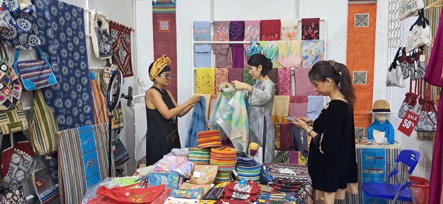 Khẳng định vai trò khuyến công trong lan tỏa giá trị sản phẩm làng nghề