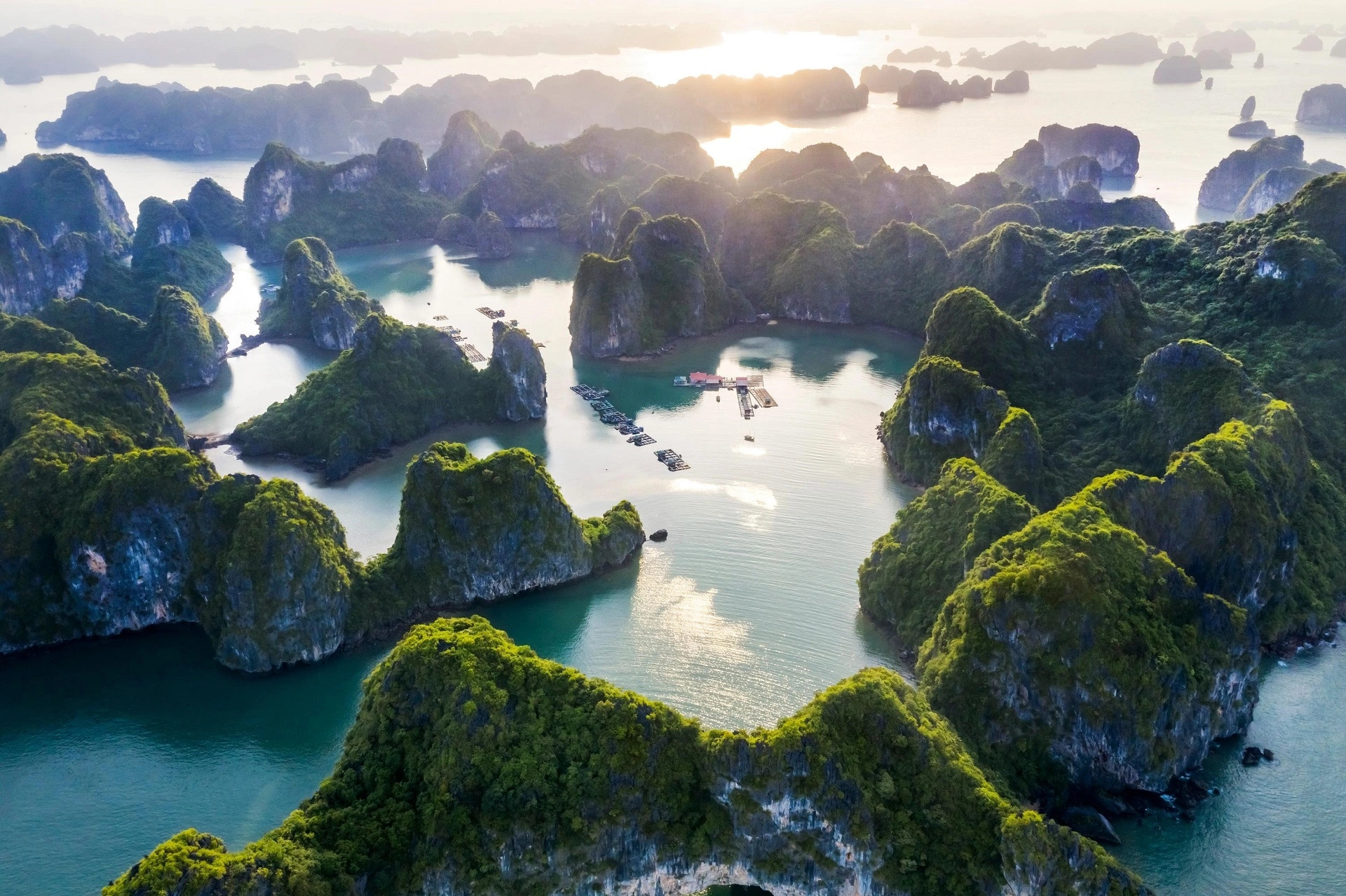 Quảng Ninh đặt mục tiêu tạo bứt phá du lịch. (Ảnh minh họa)