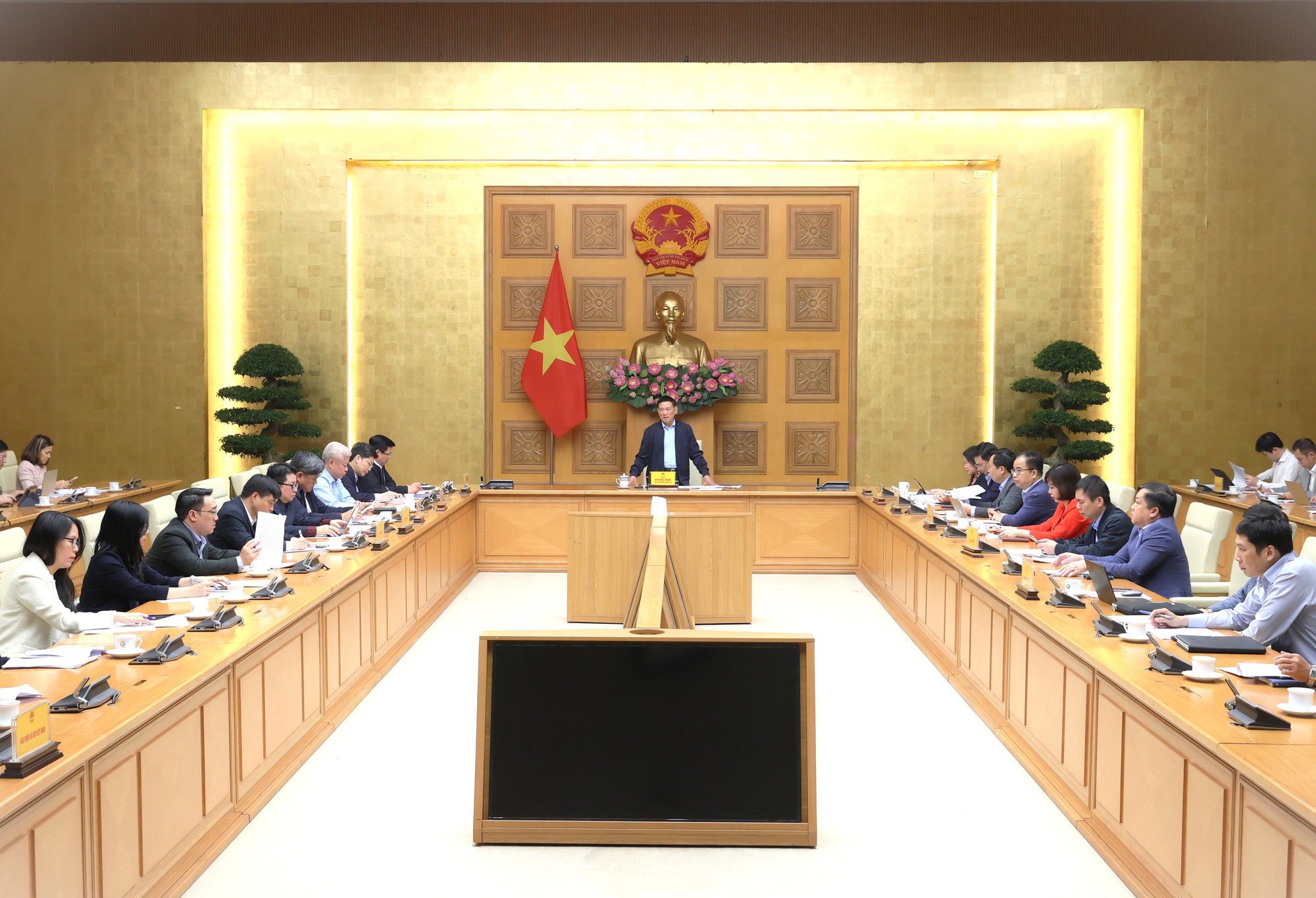 Phó Thủ tướng Chính phủ Hồ Đức Phớc chủ trì cuộc họp Ban Chỉ đạo điều hành giá.