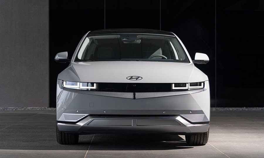 Hyundai đồng loạt ngừng bán Ioniq 5 và triệu hồi 85.000 xe Sonata vì lỗi an toàn tại Bắc Mỹ