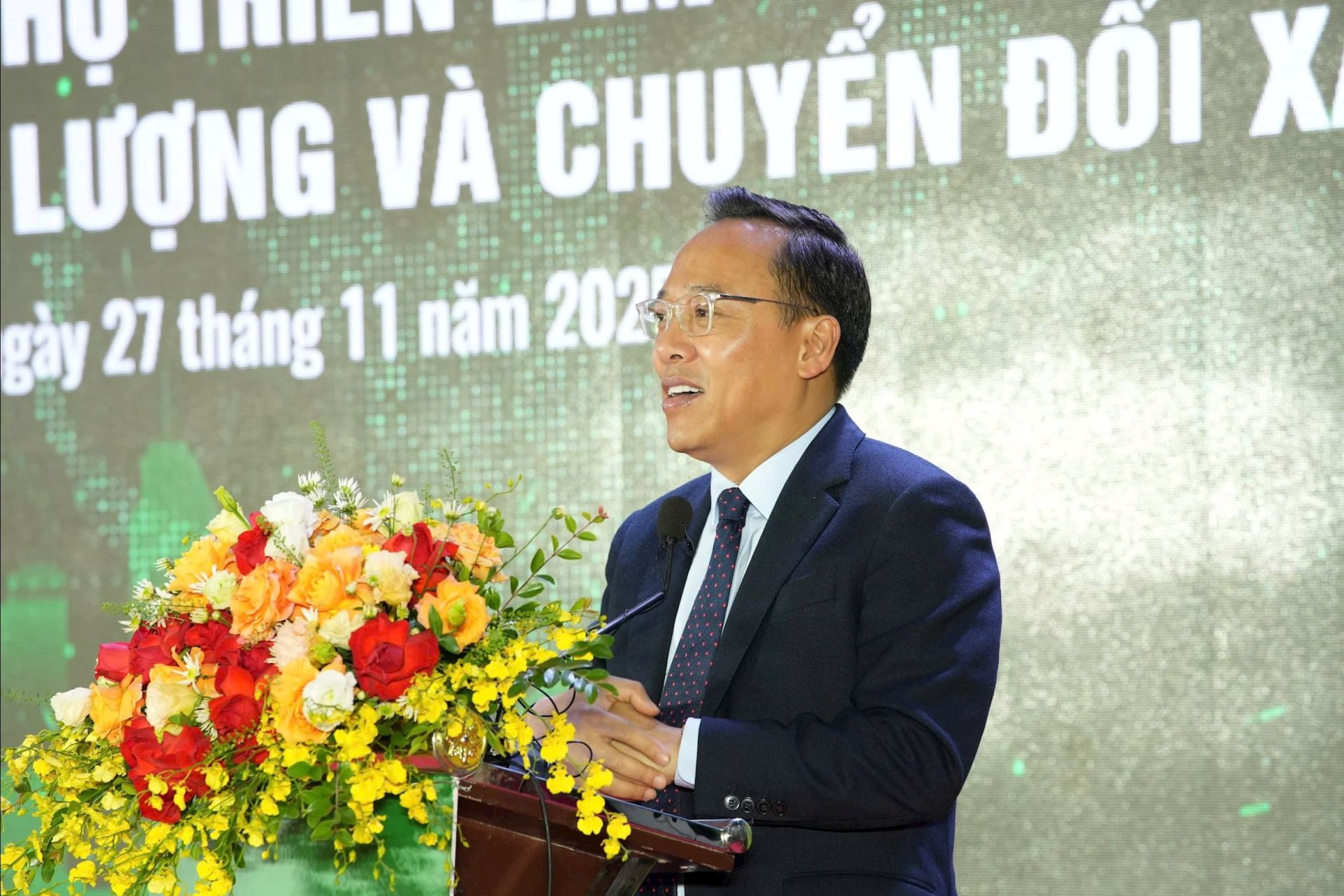 Thứ trưởng Bộ Công Thương Nguyễn Hoàng Long.