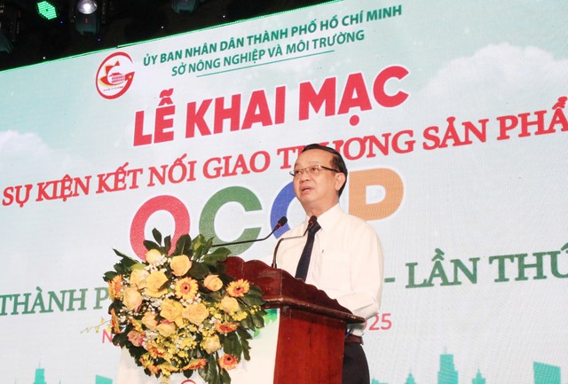 Phó Chủ tịch UBND TPHCM Bùi Minh Thạnh khẳng định, Chương trình mỗi xã một sản phẩm (OCOP) đã trở thành một trong những động lực quan trọng giúp chuyển dịch cơ cấu kinh tế nông thôn. Ảnh: Đ. Trang