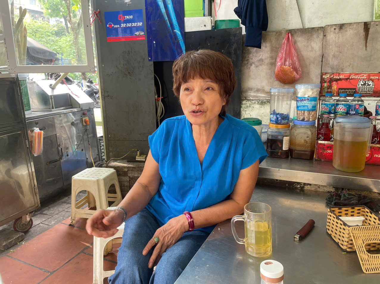 Cô Vân chia sẻ quan điểm về vấn đề cấm xe xăng.