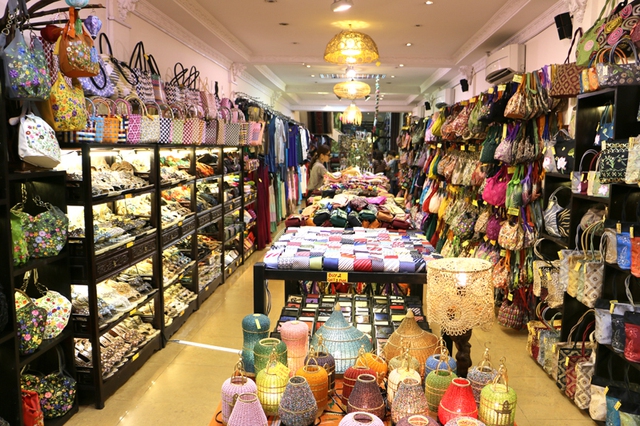 Xây dựng thương hiệu hợp chuẩn quốc tế với hàng thủ công mỹ nghệ