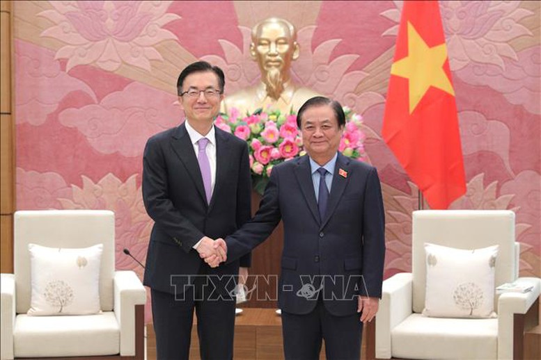 Samsung sẵn sàng hỗ trợ doanh nghiệp Việt Nam tham gia sâu hơn vào chuỗi cung ứng toàn cầu