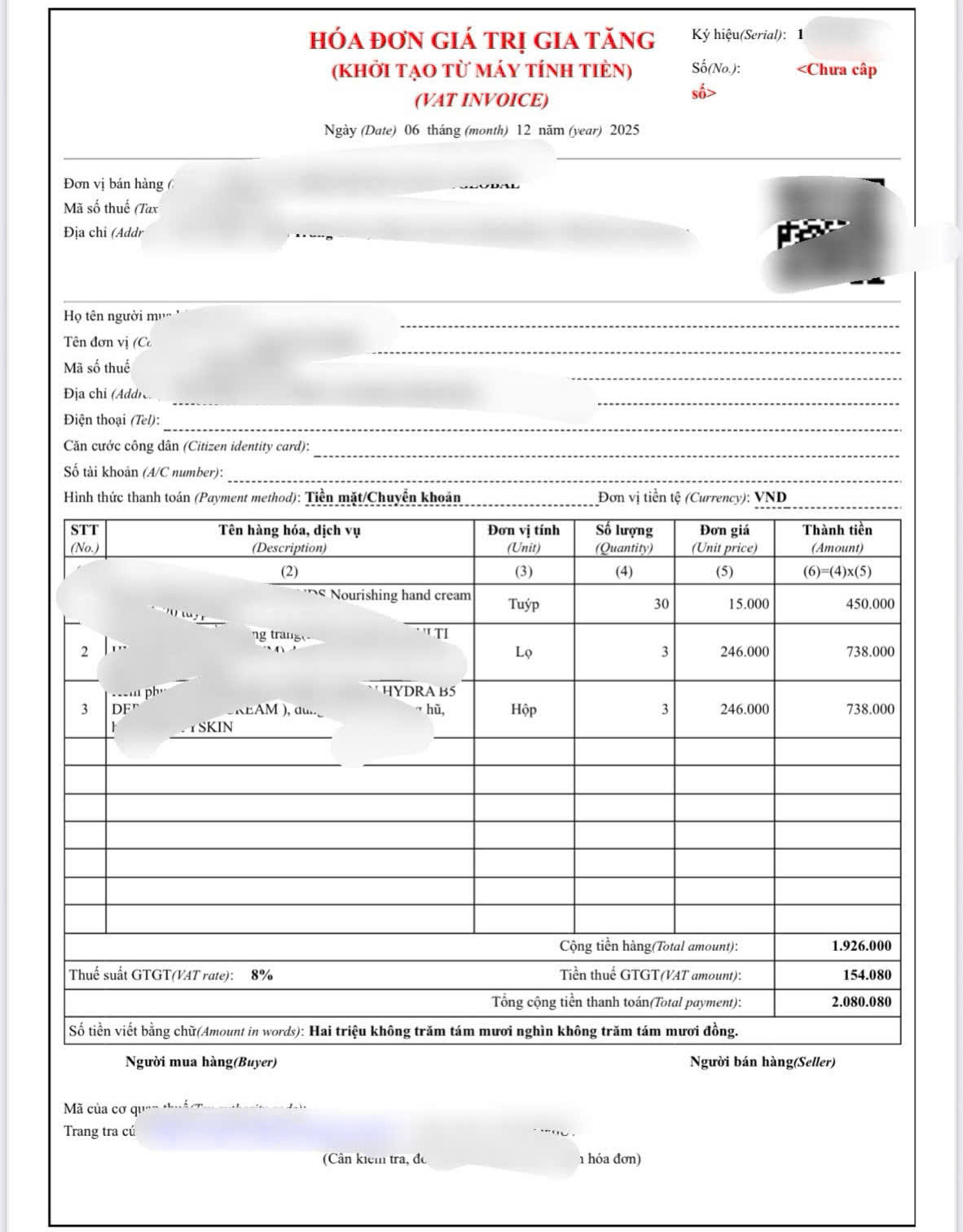 Theo Luật quản lý thuế, tổ chức, doanh nghiệp, hộ, cá nhân kinh doanh, hợp tác xã, phải lập hóa đơn và giao cho người mua khi bán hàng.